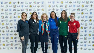 英ブーツ、英国・アイルランドの5協会のサッカー女子代表と提携